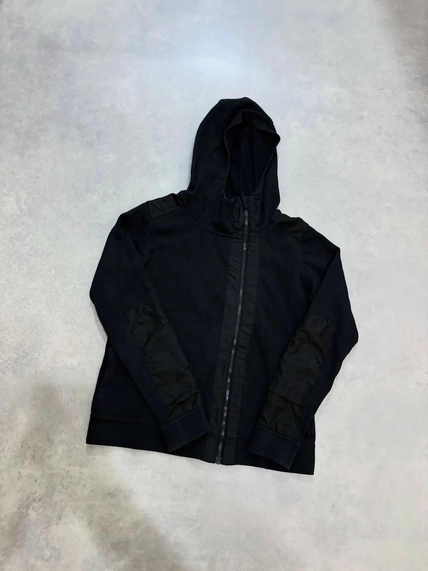 Nike M
