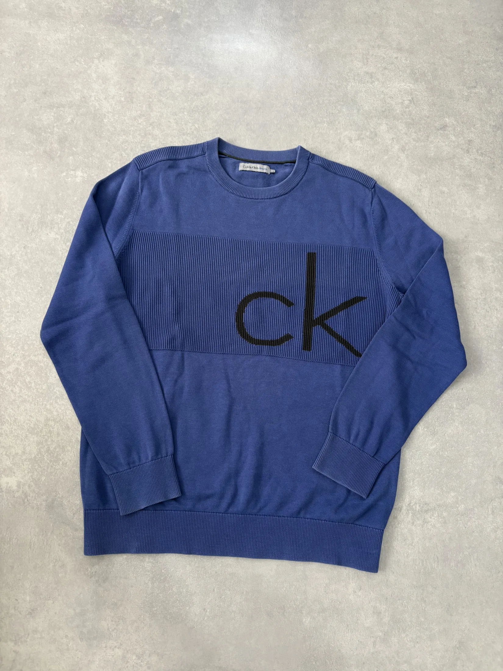 Calvin Klein M