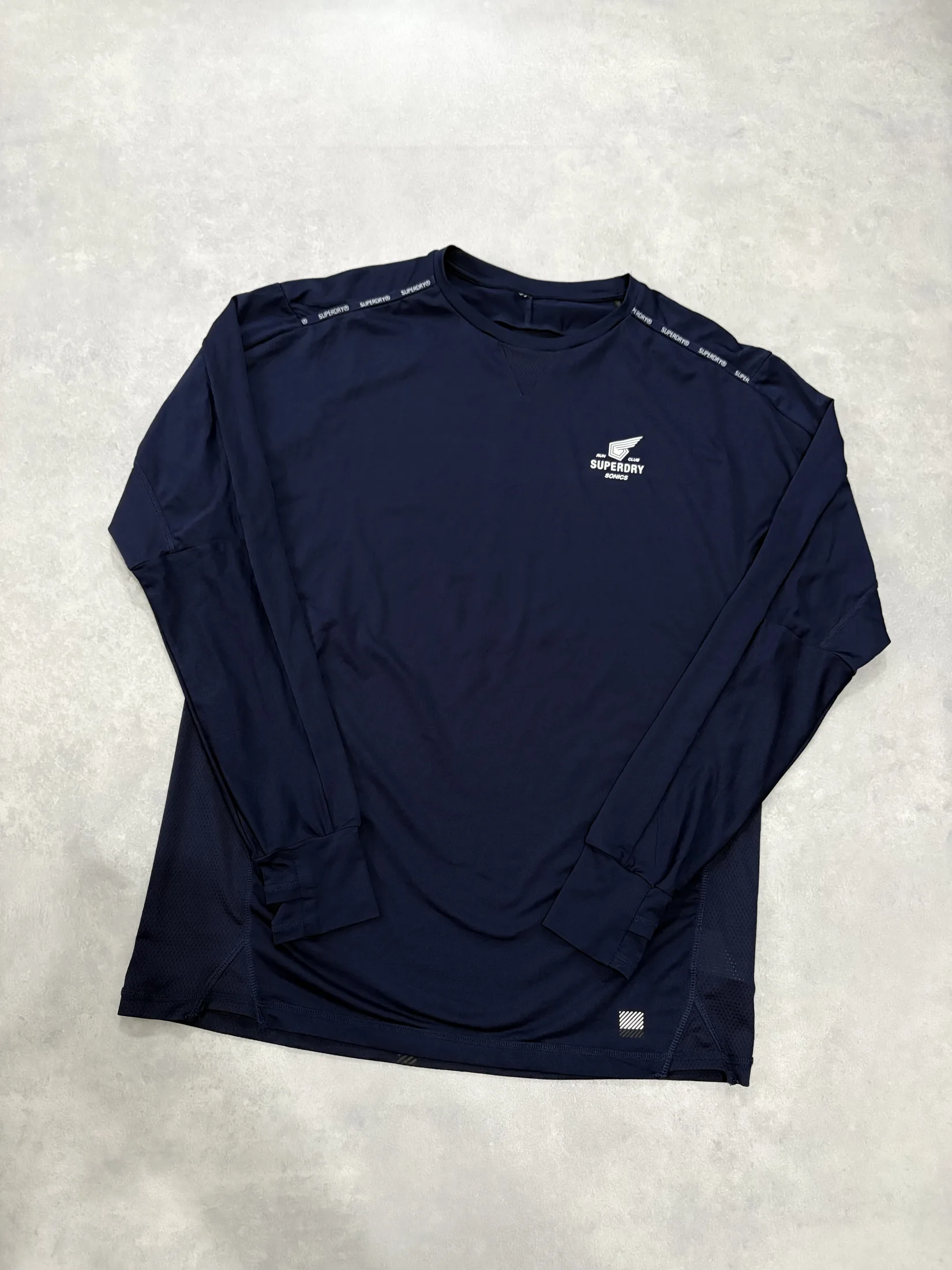 Superdry Sport L