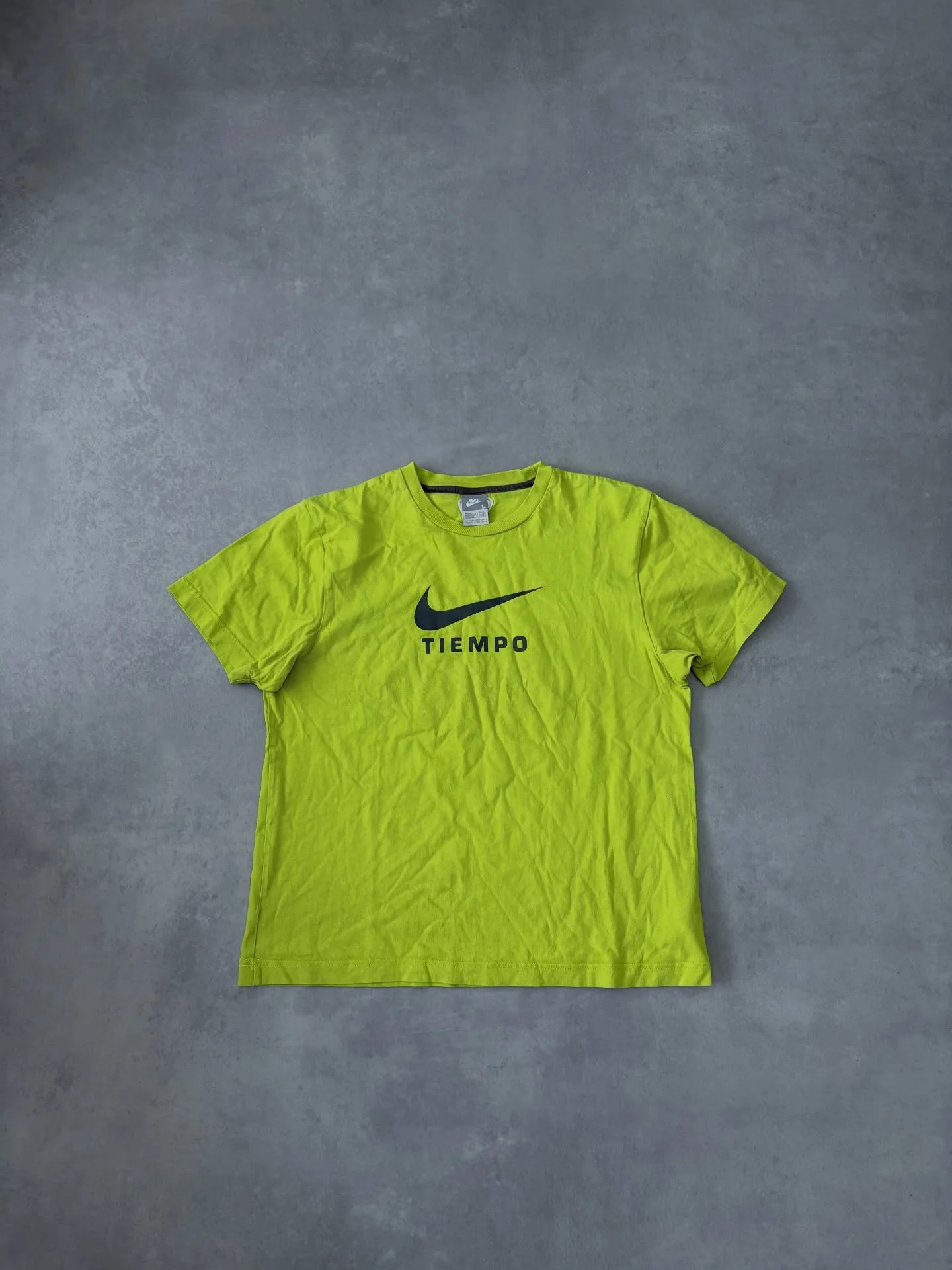 Nike M