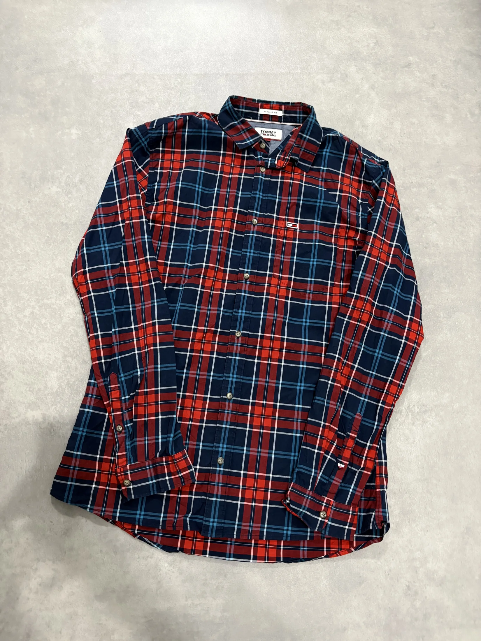 Tommy Hilfiger M