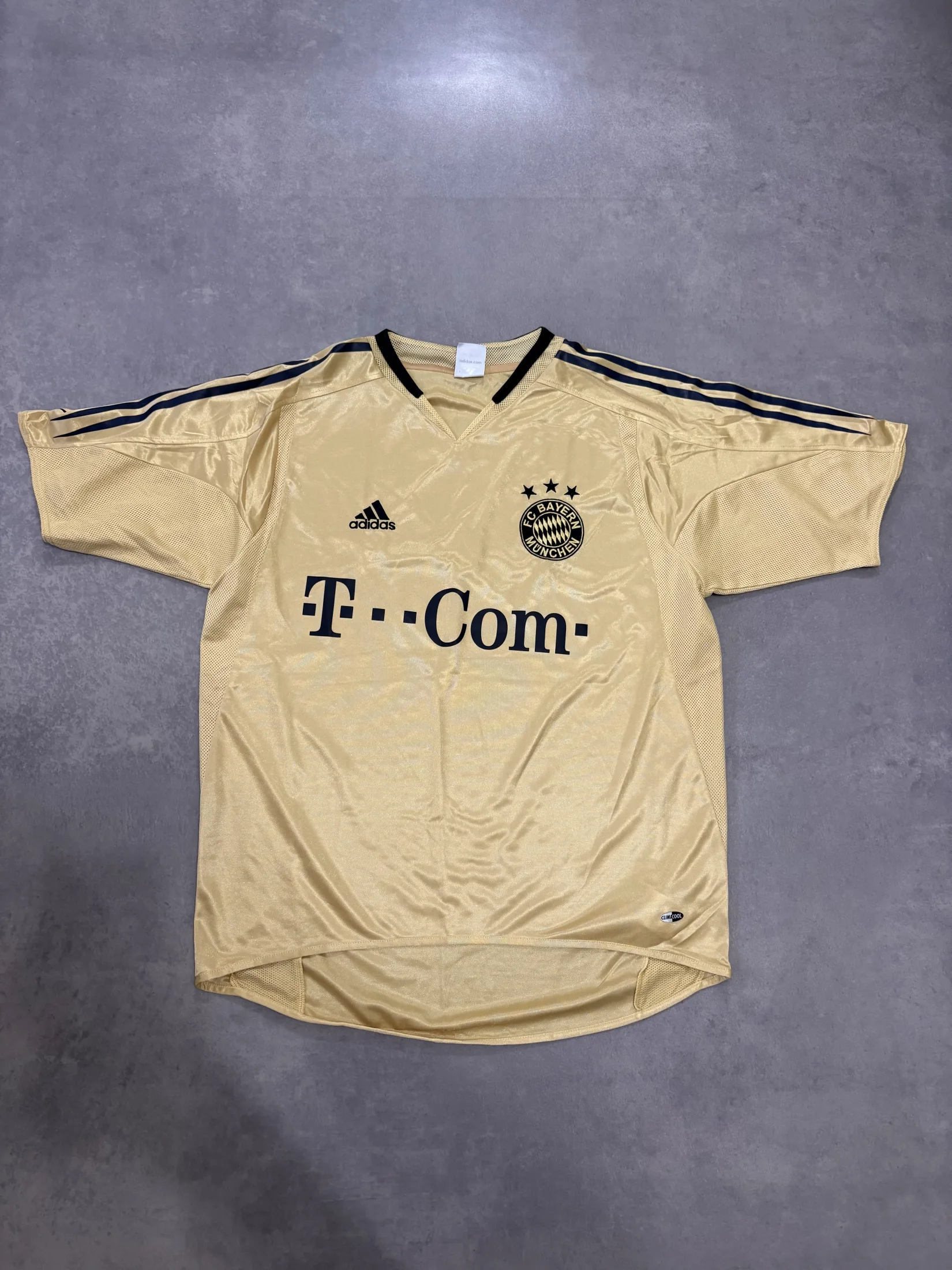 Adidas Bayern L