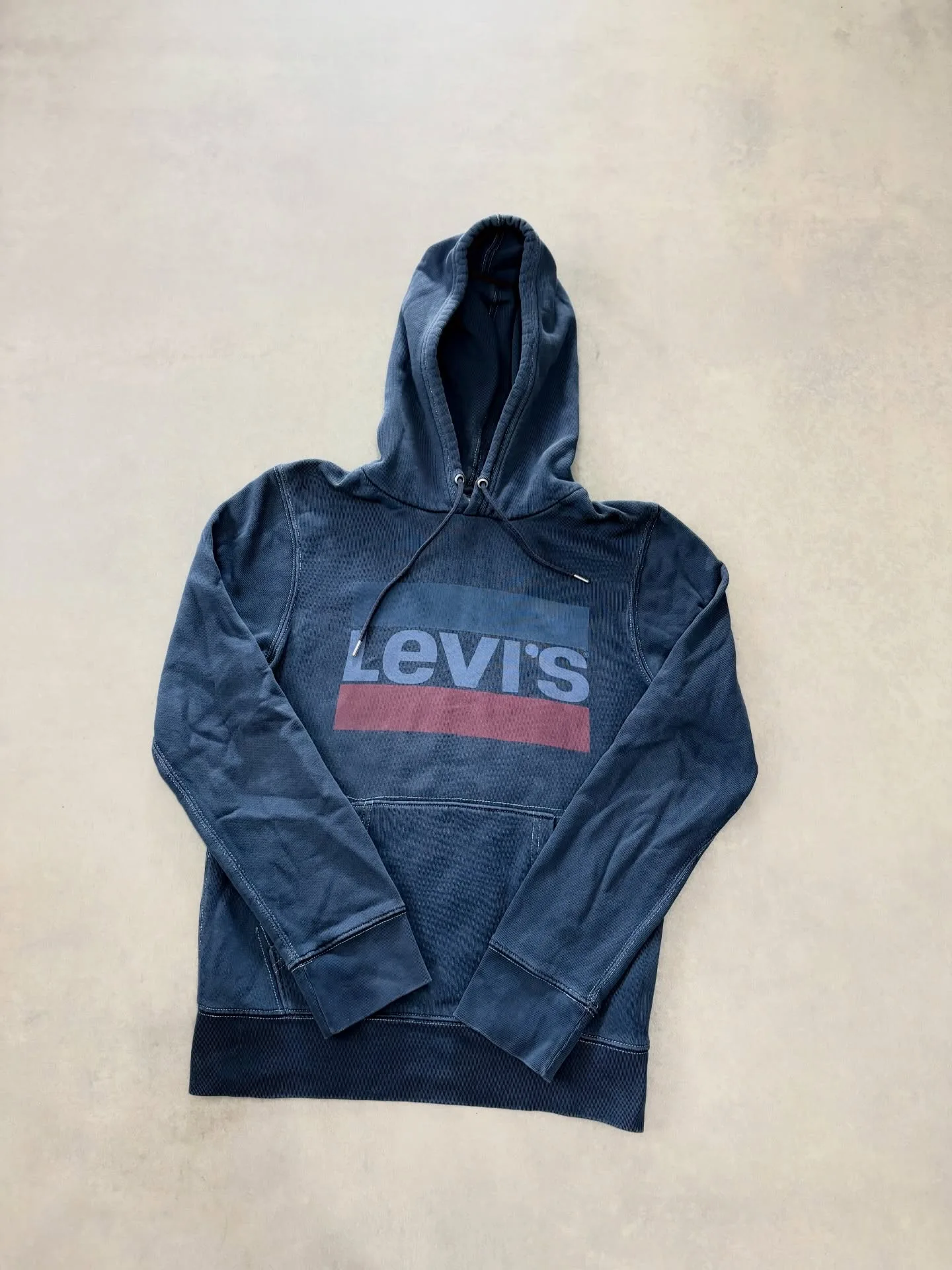 Levis S