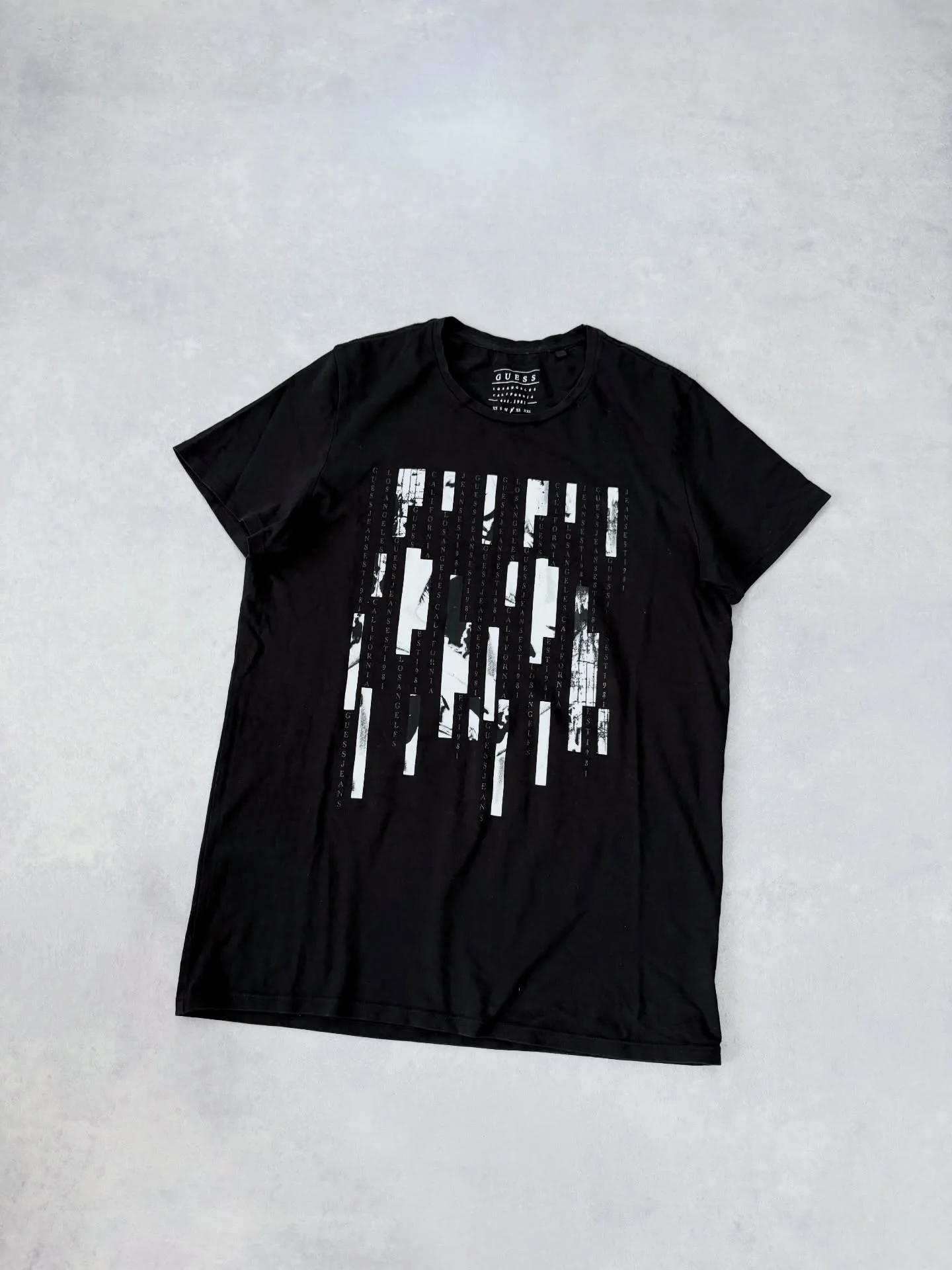 Guess S-M