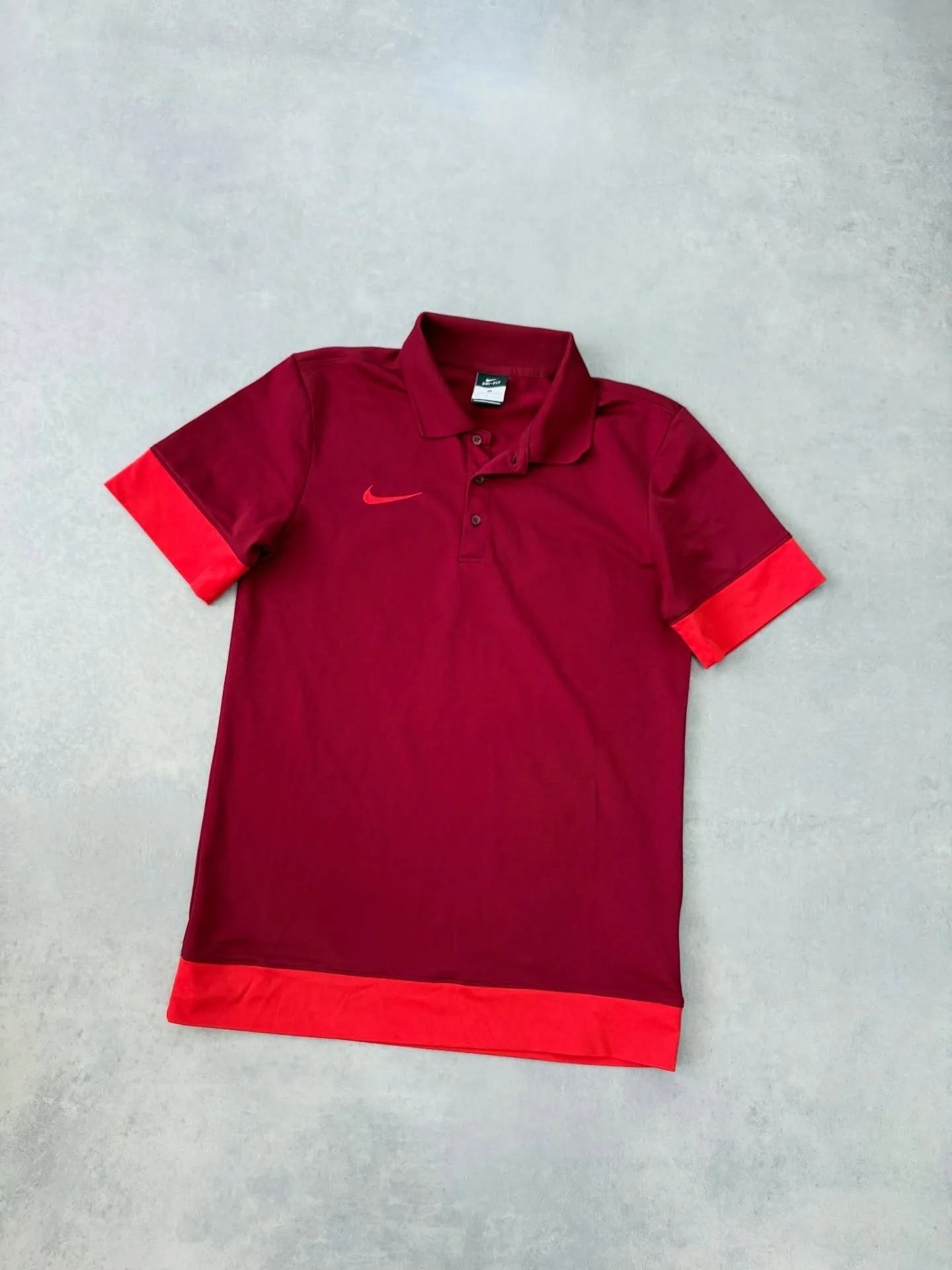 Nike S