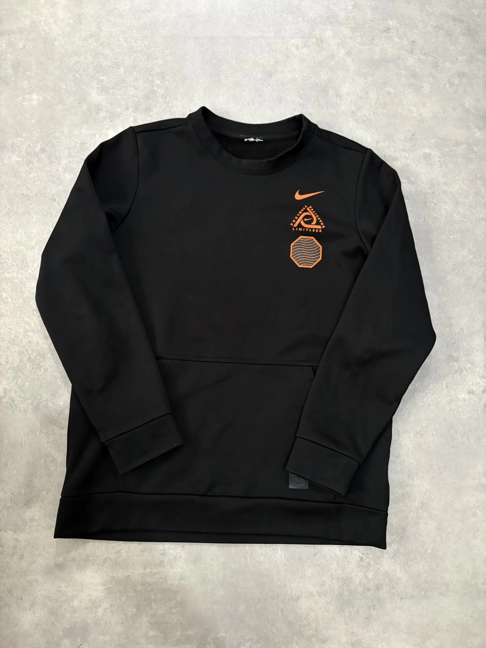 Nike M