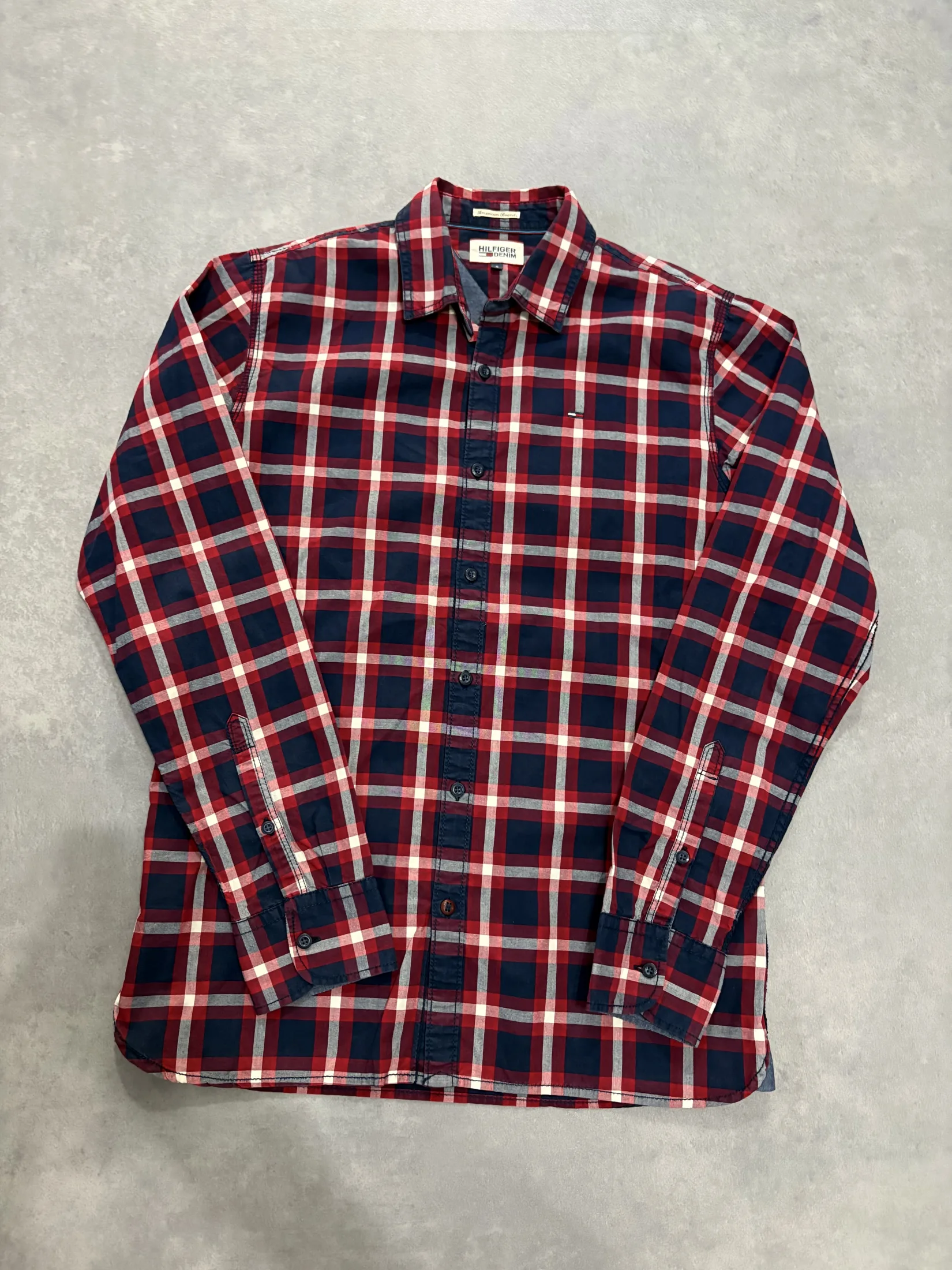 Tommy Hilfiger S