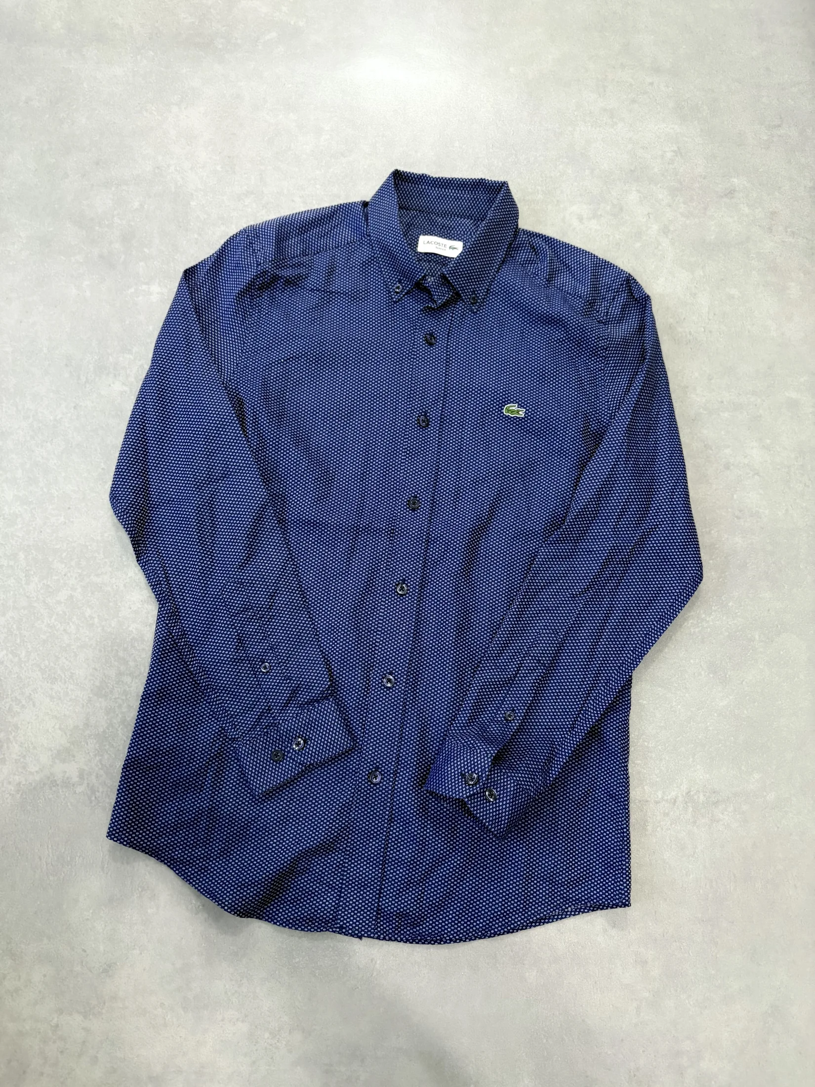Lacoste M