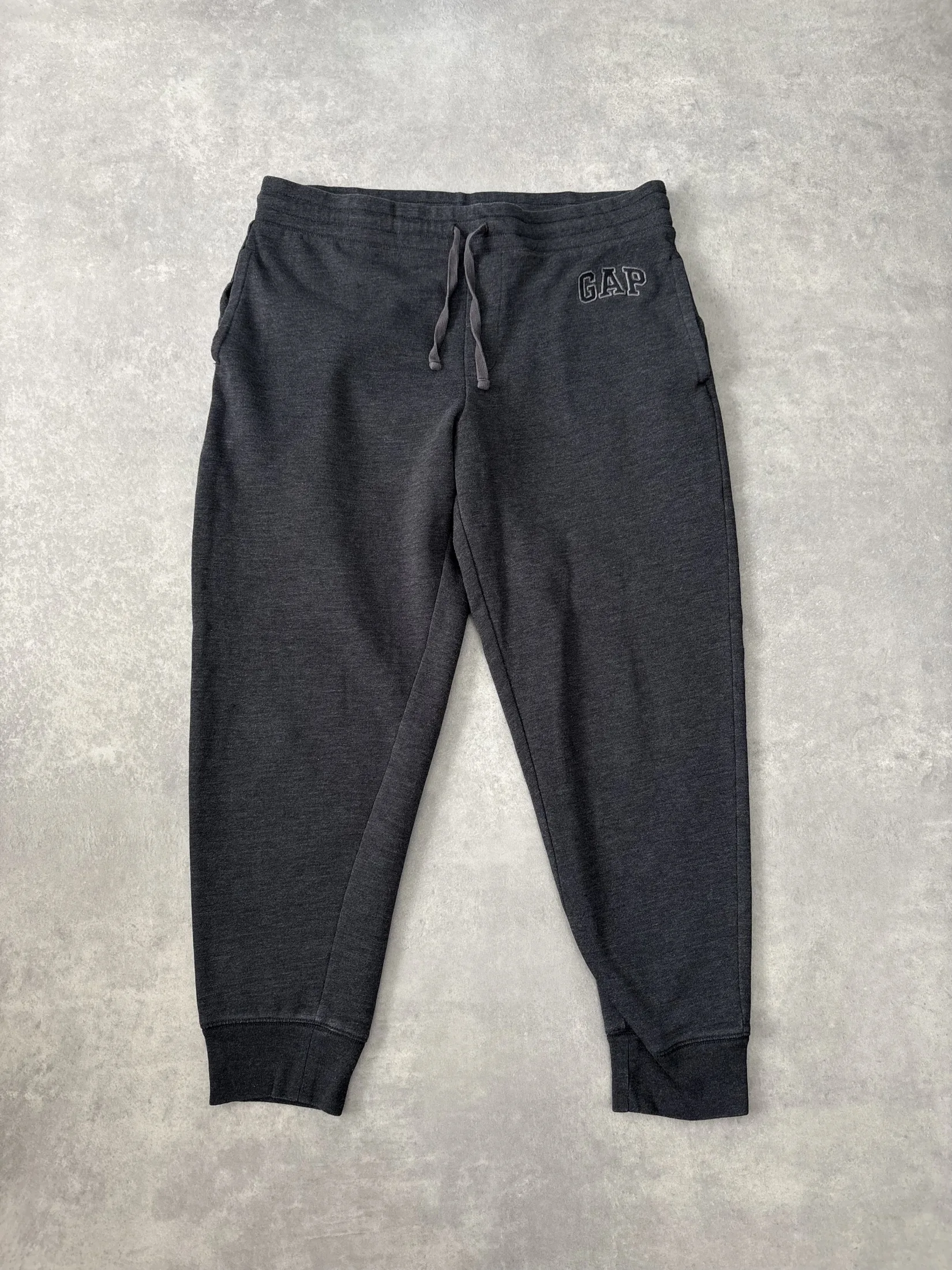 Gap L