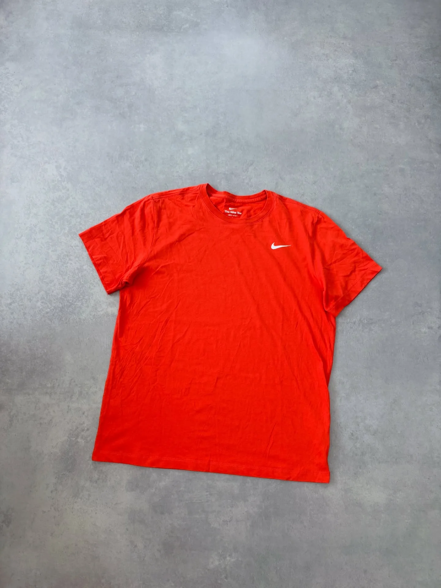Nike L