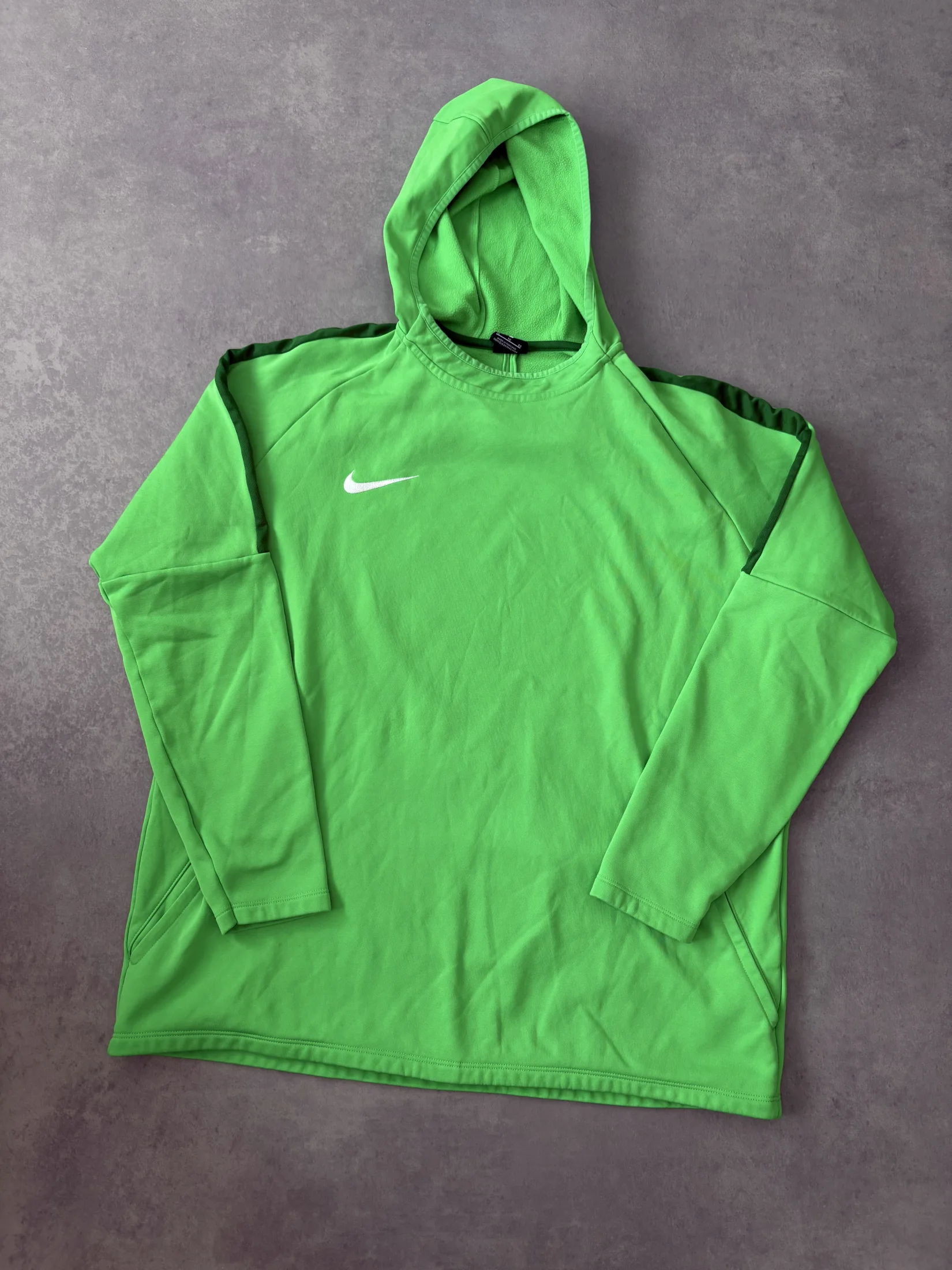 Nike XL